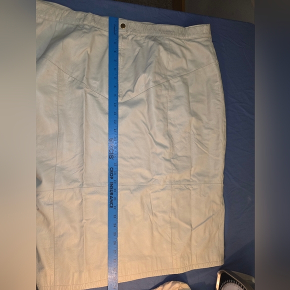 OBO New YORK Women's size 4X vest & skirt leather cream 32 - Picture 13 of 15